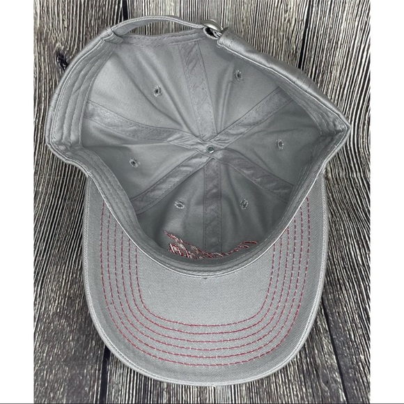 NEW Coca Cola Women’s Gray Red Baseball Hat Cap Adjustable One Size Collectible - Picture 5 of 5